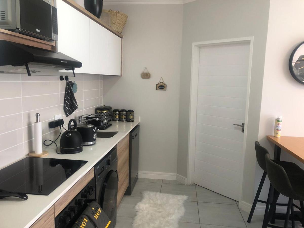 Luxurious Waterfall 1 Bedroom Condo With Free Uncapped Wifi Midrand Eksteriør bilde