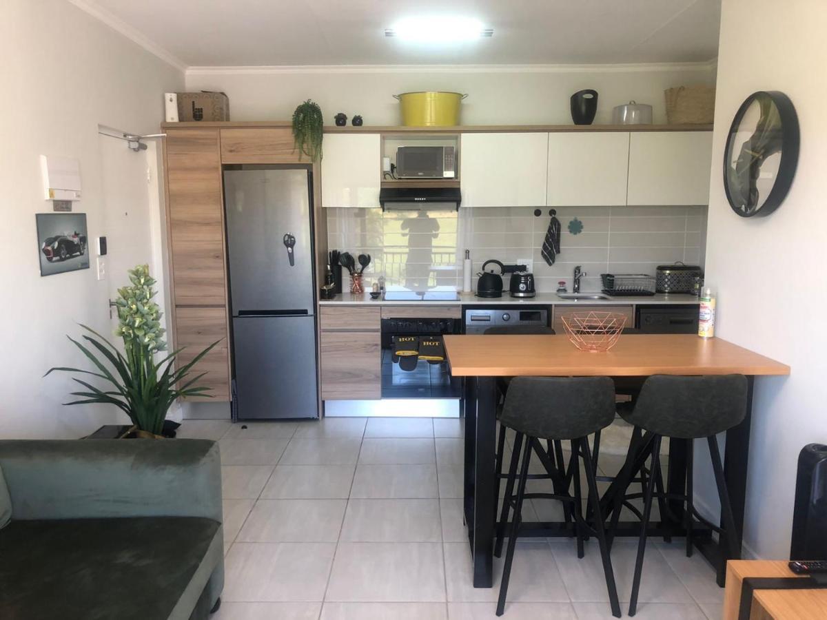 Luxurious Waterfall 1 Bedroom Condo With Free Uncapped Wifi Midrand Eksteriør bilde
